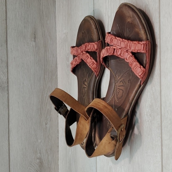 Born Women Leather Ankle Strappy Sandals shoes sz 9 - Picture 1 of 10